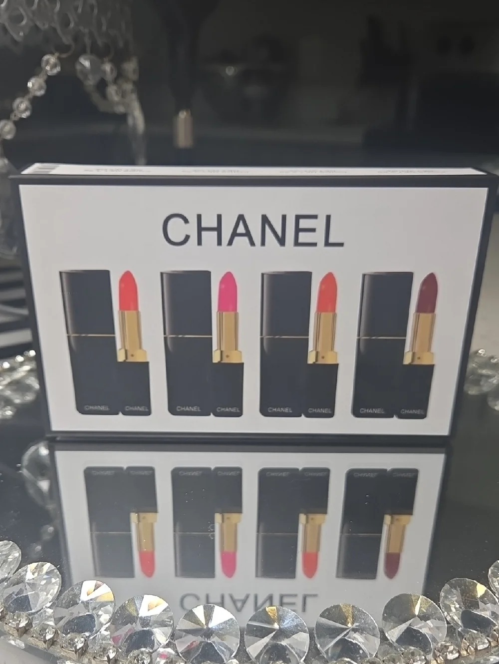 CHANEL Lipstick Set — Pink and Red Tones Nib